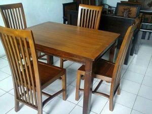 kursi makan minimalis